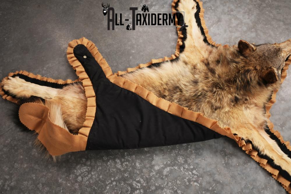 Wolf Rug SKU 3226 - Image 2