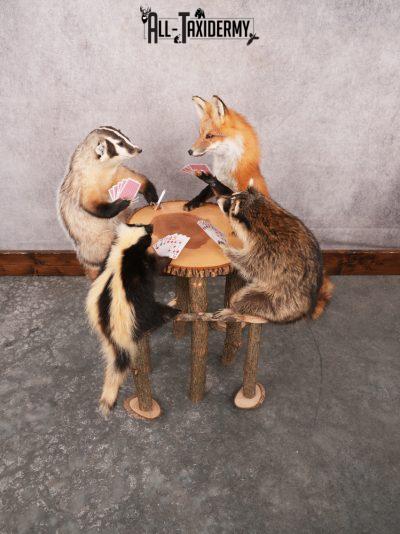 4 Animals Playing Poker SKU 3438